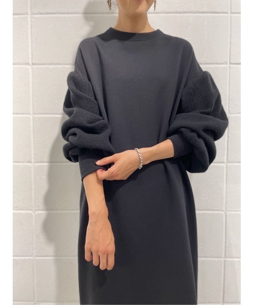 BEARDSLEY（ビアズリー）の「ボリューム袖裏毛ワンピース（ワンピース・レディース・ブラック/グレー・FREE）」の18枚目の写真