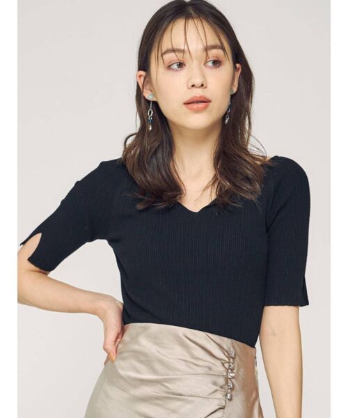 MERCURYDUO（マーキュリーデュオ）の「2WAYコンパクトVネックリブニット（ニット/セーター・レディース・ブルー/ブラック/ピンク/アイボリー・FREE）」の2枚目の写真