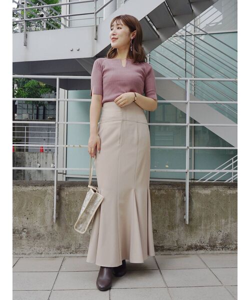 MERCURYDUO（マーキュリーデュオ）の「2WAYコンパクトVネックリブニット（ニット/セーター・レディース・ブルー/ブラック/ピンク/アイボリー・FREE）」の18枚目の写真