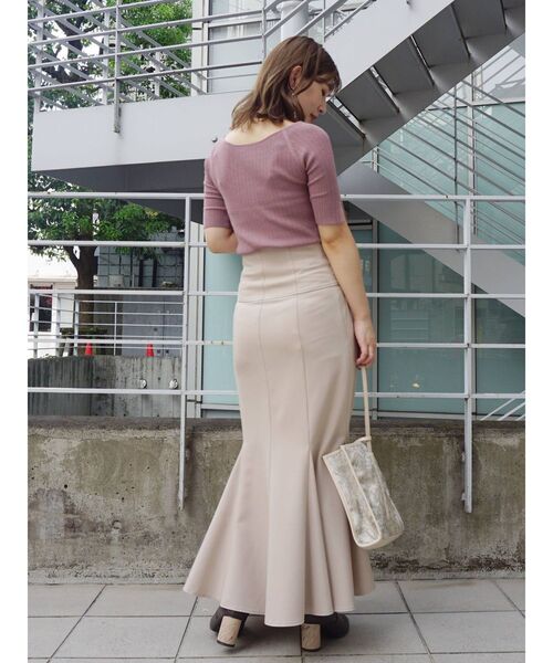 MERCURYDUO（マーキュリーデュオ）の「2WAYコンパクトVネックリブニット（ニット/セーター・レディース・ブルー/ブラック/ピンク/アイボリー・FREE）」の19枚目の写真