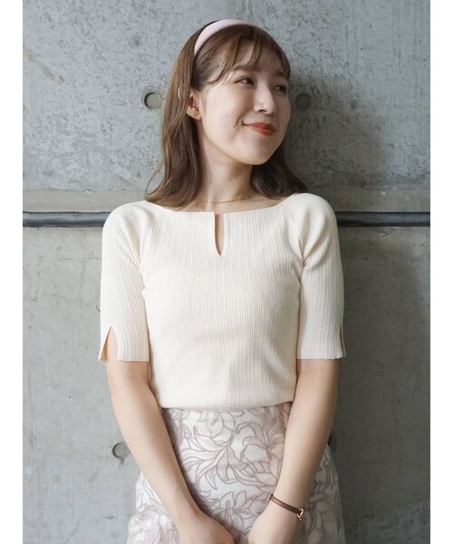 MERCURYDUO（マーキュリーデュオ）の「2WAYコンパクトVネックリブニット（ニット/セーター・レディース・ブルー/ブラック/ピンク/アイボリー・FREE）」の22枚目の写真