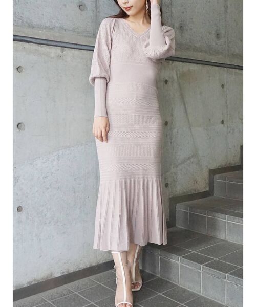 MERCURYDUO（マーキュリーデュオ）の「透かし編みマーメイドニットワンピース（ワンピース・レディース・ライトグレー/ダークブラウン/ベビーピンク・FREE）」の5枚目の写真