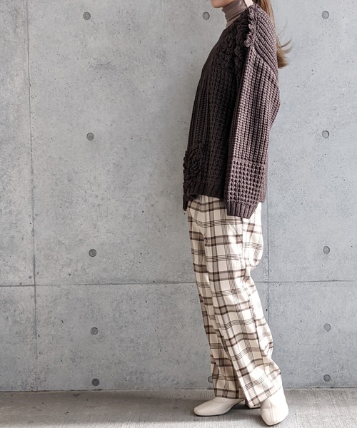 Per sist ence（パーシエンス）の「Per sist ence/パーシエンス　編み地切替ニットプルオーバー（ニット/セーター・レディース・アイボリー/ブラック/ブラウン/グレイッシュベージュ・FREE）」の13枚目の写真