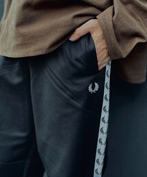 FRED PERRY | 【WEB限定】【FRED PERRY/フレッドペリー】TAPED TRACK PANTS トラックパンツ(その他パンツ)