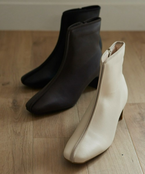 Fabby fabby（ファビィーファビィー）の「パイピングセットバックヒールショートブーツ（ブーツ・レディース・ブラウン/ブラック/オフホワイト・MEDIUM/SMALL/LARGE）」の16枚目の写真