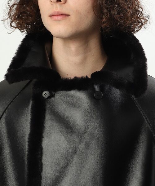 tk.TAKEO KIKUCHI（ティーケータケオキクチ）の「◆シンセティックレザー×ファー リバーシブルコート（チェスターコート・メンズ・ブラック・88）」の7枚目の写真