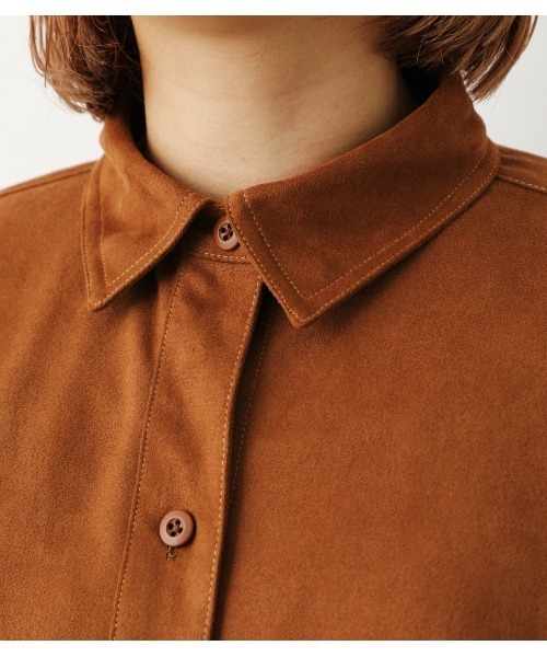 RODEO CROWNS WIDE BOWL(ロデオクラウンズワイドボウル)の「FAUX SUEDE ビッグシャツ(シャツ/ブラウス・レディース・ブラウン/ライトグリーン/ベージュ・FREE)」の19枚目の写真