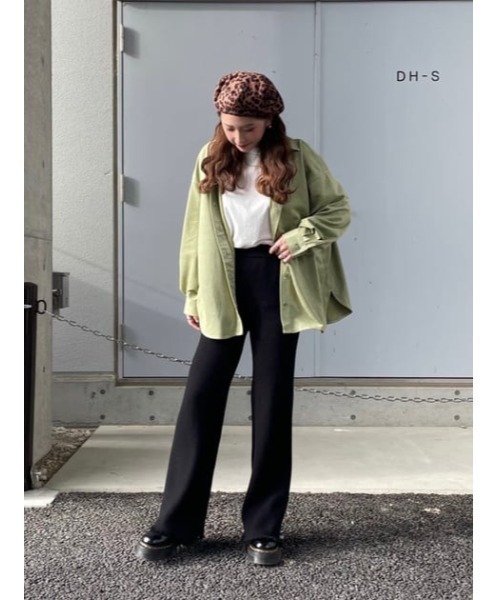 RODEO CROWNS WIDE BOWL(ロデオクラウンズワイドボウル)の「FAUX SUEDE ビッグシャツ(シャツ/ブラウス・レディース・ブラウン/ライトグリーン/ベージュ・FREE)」の4枚目の写真