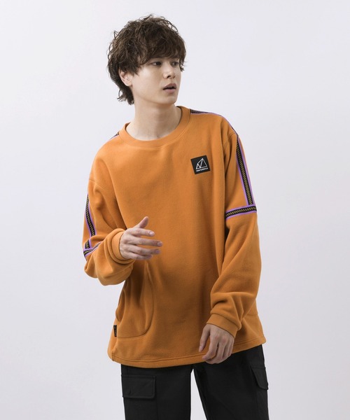 NEW BALANCE(ニューバランス)の「NB AT フリースクルー(スウェット・メンズ・ブラック/オレンジ系・LARGE/X-LARGE/MEDIUM/XX-LARGE/SMALL)」の13枚目の写真
