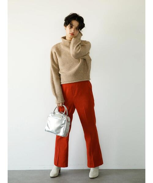 koe（コエ）の「クロップドボリュームニットプルオーバー*（ニット/セーター・レディース・グレー/ベージュ/イエロー・FREE）」の10枚目の写真