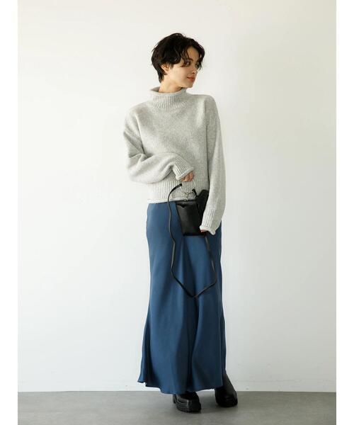 koe（コエ）の「クロップドボリュームニットプルオーバー*（ニット/セーター・レディース・グレー/ベージュ/イエロー・FREE）」の12枚目の写真