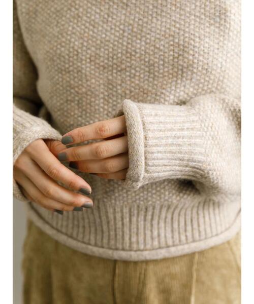 koe（コエ）の「クロップドボリュームニットプルオーバー*（ニット/セーター・レディース・グレー/ベージュ/イエロー・FREE）」の15枚目の写真