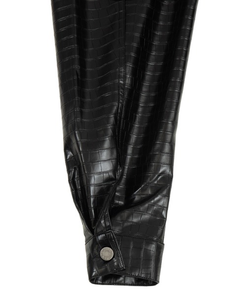 PUNYUS（プニュズ）の「フェイクレザークロコジャケット（その他アウター・レディース・ライトパープル/ブラック・1/2/3/4）」の21枚目の写真