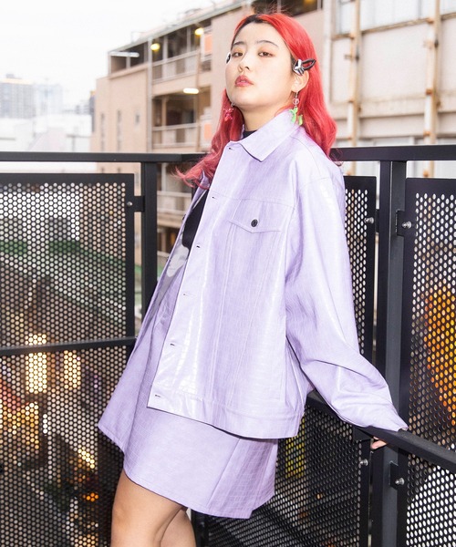 PUNYUS（プニュズ）の「フェイクレザークロコジャケット（その他アウター・レディース・ライトパープル/ブラック・1/2/3/4）」の4枚目の写真