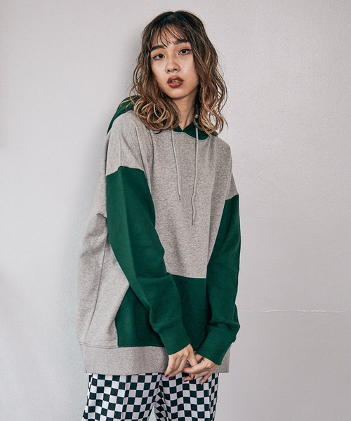 PBLIM（ページボーイリム）の「【PAGEBOYLIM】ハイショクフードロゴ（パーカー・レディース・ブラック系その他/グレー系その他・MEDIUM/LARGE）」の3枚目の写真