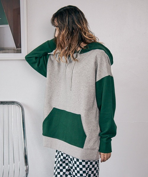 PBLIM（ページボーイリム）の「【PAGEBOYLIM】ハイショクフードロゴ（パーカー・レディース・ブラック系その他/グレー系その他・MEDIUM/LARGE）」の4枚目の写真