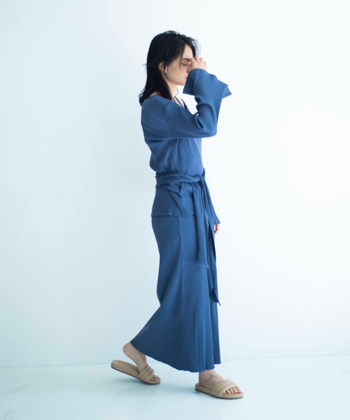 ONEME(ワンム)の「【 ONEME 】リラックスアンサンブルドレス(ワンピース・レディース・ブラック/ブラウン/ブルー/レッド系その他・FREE)」の3枚目の写真