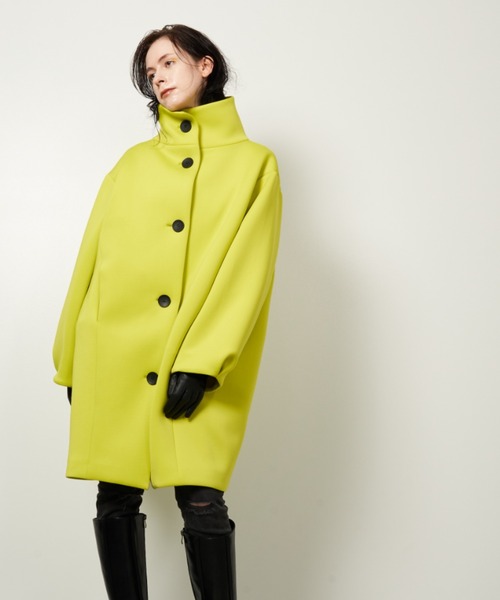 Solace(ソレイス)の「スタンドネックポンチコクーンコート(その他アウター・レディース・ブラック/イエロー・FREE)」の13枚目の写真