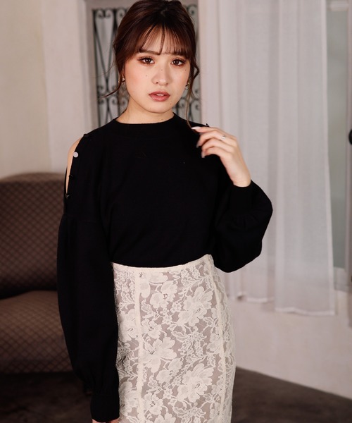 LIPSERVICE（リップサービス）の「ショルダーボタン2wayニットトップス（ニット/セーター・レディース・ホワイト/パープル/グリーン/ピンクベージュ/ブラック・FREE）」の19枚目の写真