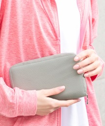 QUEENHEAD（クイーンヘッド）の「スキミング防止 通帳ケース Gluck（パスポートケース）」