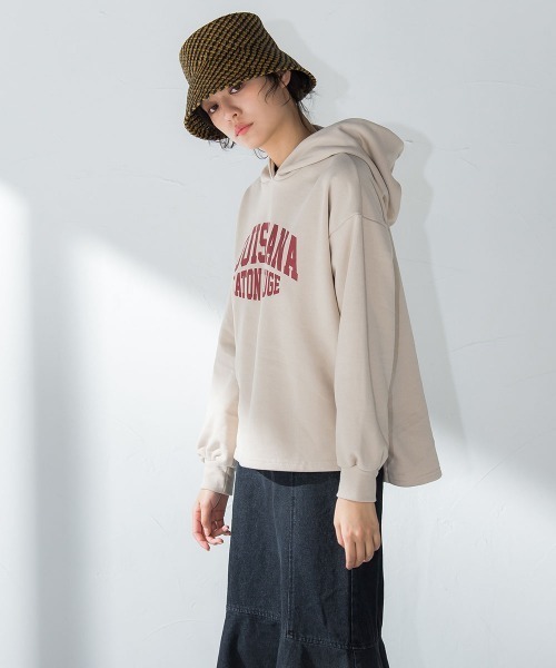 socolla（ソコラ）の「【socolla】カレッジロゴスウェットパーカー（パーカー・レディース・ネイビー/グリーン/ベージュ/グレー・M）」の22枚目の写真