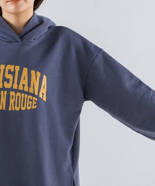 socolla（ソコラ）の「【socolla】カレッジロゴスウェットパーカー（パーカー・レディース・ネイビー/グリーン/ベージュ/グレー・M）」の20枚目の写真