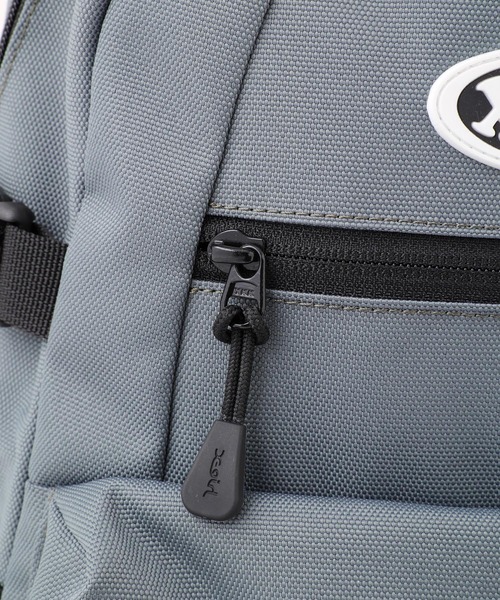 X-girl（エックスガール）の「OVAL LOGO BACKPACK（バックパック/リュック・レディース・ブラック/グレー・ONE SIZE）」の12枚目の写真