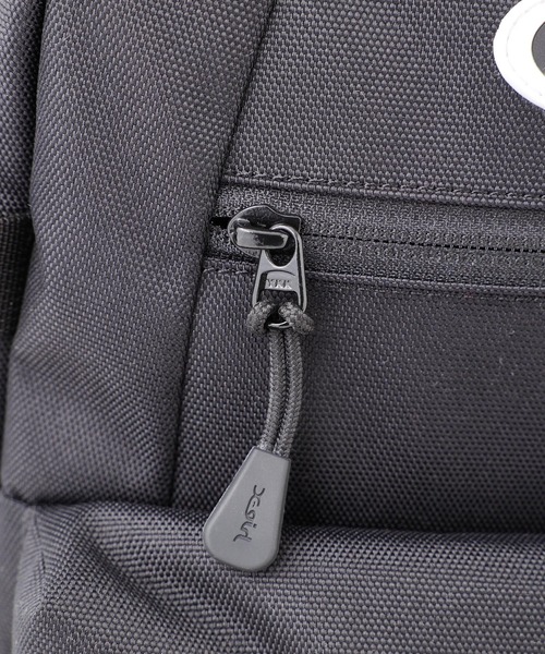 X-girl（エックスガール）の「OVAL LOGO BACKPACK（バックパック/リュック・レディース・ブラック/グレー・ONE SIZE）」の21枚目の写真