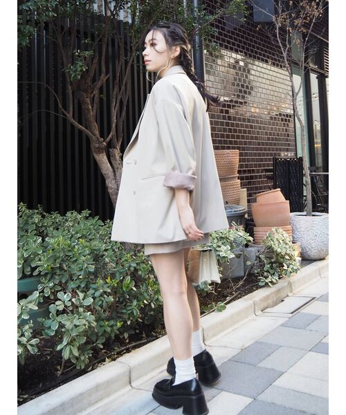 EVRIS（エヴリス）の「BASICルーズジャケット【セットアップ着用可能】（テーラードジャケット・レディース・ベージュ/オレンジ/グリーン・FREE）」の22枚目の写真