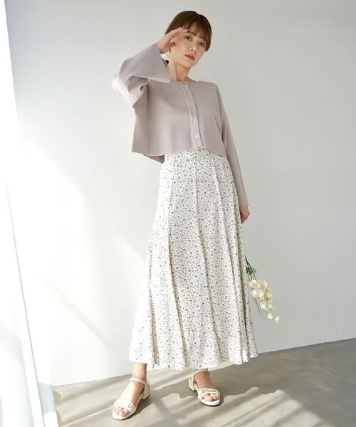 MAJESTIC LEGON（マジェスティックレゴン）の「2wayショートニットカーディガン（ニット/セーター・レディース・オフホワイト/イエロー/ブルー/ライトグリーン/ピンクベージュ・MEDIUM）」の7枚目の写真