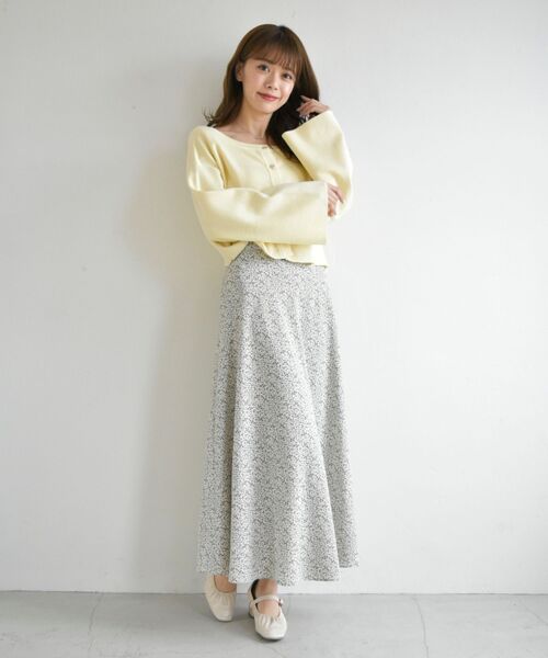 MAJESTIC LEGON（マジェスティックレゴン）の「2wayショートニットカーディガン（ニット/セーター・レディース・オフホワイト/イエロー/ブルー/ライトグリーン/ピンクベージュ・MEDIUM）」の20枚目の写真