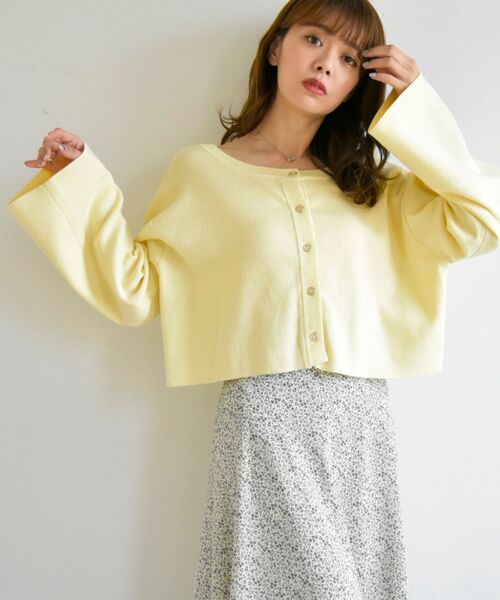 MAJESTIC LEGON（マジェスティックレゴン）の「2wayショートニットカーディガン（ニット/セーター・レディース・オフホワイト/イエロー/ブルー/ライトグリーン/ピンクベージュ・MEDIUM）」の22枚目の写真