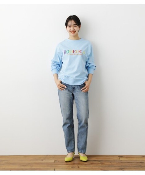 RODEO CROWNS WIDE BOWL(ロデオクラウンズワイドボウル)の「レインボーロゴ刺繍ロングTシャツ(Tシャツ/カットソー・レディース・ホワイト/ブラック/サックスブルー・FREE)」の17枚目の写真
