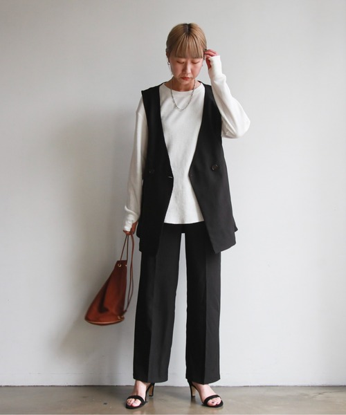 feepur（フェピュール）の「センタープレスワイドベルトカラーパンツ（スラックス・レディース・ブラック/グレー/グリーン系その他/ピンクベージュ/イエロー/アイボリー・MEDIUM/SMALL）」の9枚目の写真