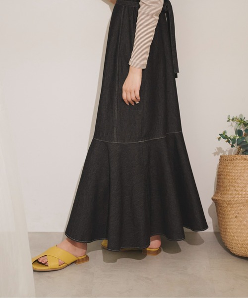 FREE'S MART（フリーズマート）の「◇アッパークロスカバーサンダル（サンダル・レディース・ブラック/イエロー/ライトグリーン・SMALL/MEDIUM）」の4枚目の写真