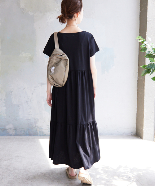 SLOBE IENA(スローブイエナ)の「ハイツイスト天竺ティアードワンピース(ワンピース・レディース・グリーン/ブルー系その他/ブラック/ブラウン・FREE)」の9枚目の写真