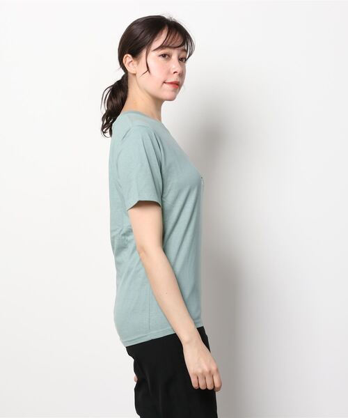PEANUTS(ピーナッツ)の「PEANUTS スヌーピー ワンポイント刺繍半袖Tシャツ(Tシャツ/カットソー・レディース・ピンクベージュ/カーキ/オフホワイト/チャコールグレー・LL/L/M/S)」の5枚目の写真
