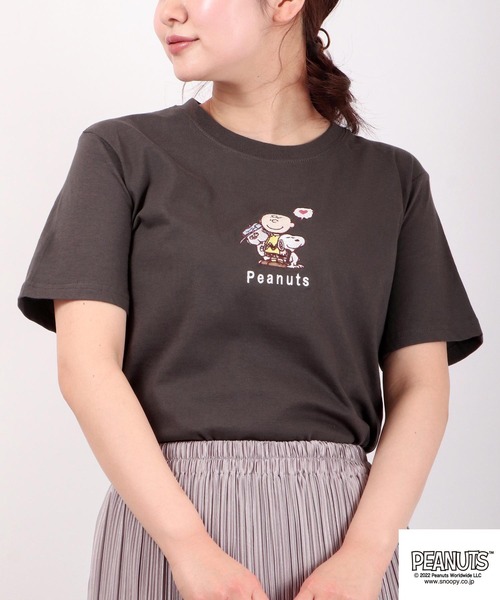 セール】PEANUTS スヌーピー ワンポイント刺繍半袖Tシャツ（Tシャツ 