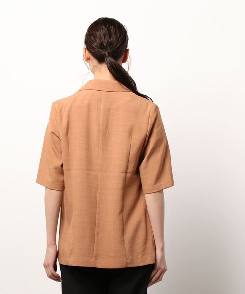 Te chichi TERRASSE（テチチテラス）の「半袖テーラードジャケット（セットアップ可）（テーラードジャケット・レディース・ブラック/ベージュ/キャメル・ﾌﾘ-）」の5枚目の写真