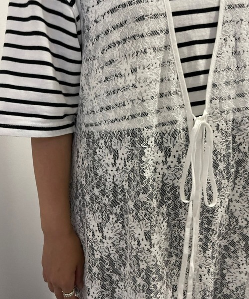 ＪＵＧＬＡＮＳ（ユグランス）の「☆ 一枚で今っぽコーデ完成。コード花レースロングジレ　T1357（ベスト・レディース・ホワイト/ブラック・FREE）」の14枚目の写真