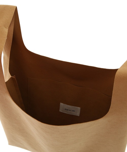 PORT BY ARK（ポートバイアーク）の「PORT BY ARK / ポートバイアーク：Shopping bag：PO09-B001-6[COR]（トートバッグ・メンズ・ブラック/ブラウン・FREE）」の17枚目の写真