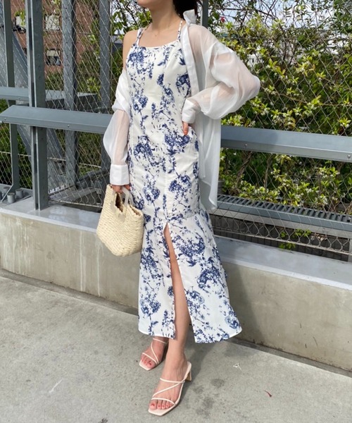 one after another NICE CLAUP（ワンアフターアナザーナイスクラップ）の「ホルターキャミマーメイドワンピース（ワンピース・レディース・ブラック/ブルー/アイボリー/ブルー系その他・FREE）」の4枚目の写真