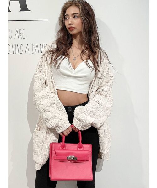 GYDA(ジェイダ)の「ベルト付き2WAY BOXバッグ(ハンドバッグ・レディース・ブラック/ピンク・FREE)」の7枚目の写真