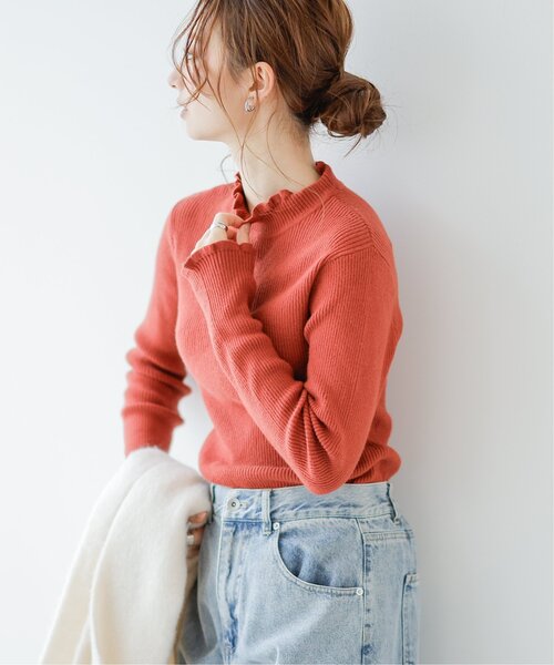 frames RAY CASSIN(フレームスレイカズン)の「畦フリル リブプルオーバー(ニット/セーター・レディース・ブラック/ベージュ/ブラウン/レッド/オフホワイト/サックスブルー/イエロー/グリーン・FREE)」の19枚目の写真