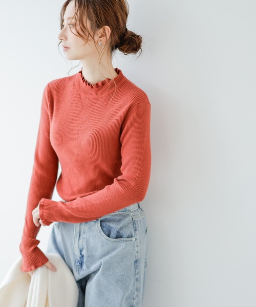 frames RAY CASSIN(フレームスレイカズン)の「畦フリル リブプルオーバー(ニット/セーター・レディース・ブラック/ベージュ/ブラウン/レッド/オフホワイト/サックスブルー/イエロー/グリーン・FREE)」の8枚目の写真