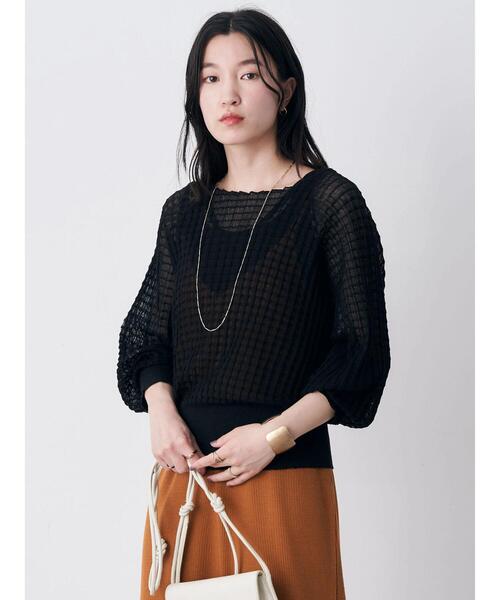 earth music&ecology(アースミュージックアンドエコロジー)の「シアーチェックニットプルオーバー(ニット/セーター・レディース・ブラック/オレンジ/グリーン/アイボリー/ラベンダー・FREE)」の7枚目の写真