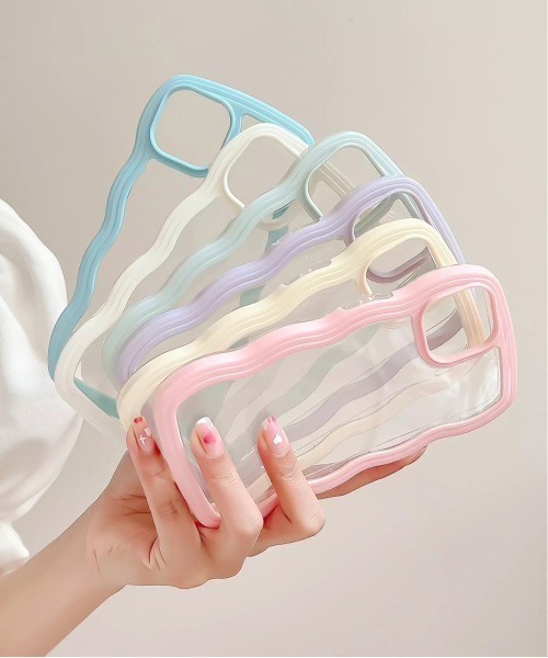 ammy.（エイミードット）の「【 ammy. / エイミードット 】 パステル うねうね フレーム iPhoneケース / X , XS , 12 , 12pro , 13 , 13pro , 14 , 14pro , 15pro , 15 , 16pro , 16 対応（スマホケース/カバー・レディース・ピンク/ブルー/ミント/パープル/イエロー/アイボリー/ブラック・B/C/A/E/D/F/G/H/I/iPhone 16 Pro/iPhone 16）」の13枚目の写真