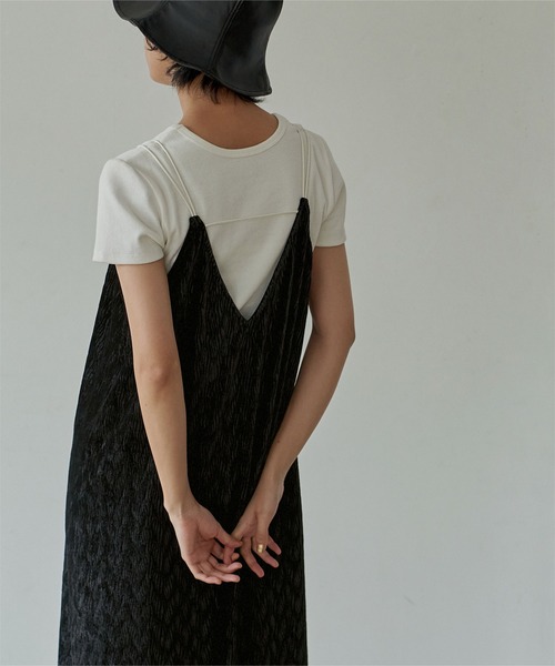 miette（ミエット）の「ダブルストラップベロアキャミワンピース（ワンピース・レディース・ブラック/グリーン・FREE）」の12枚目の写真