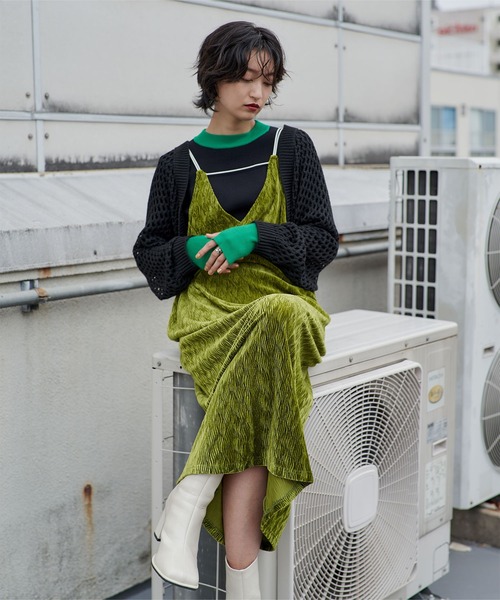 miette（ミエット）の「ダブルストラップベロアキャミワンピース（ワンピース・レディース・ブラック/グリーン・FREE）」の17枚目の写真