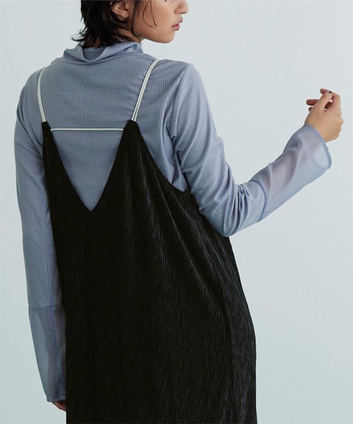 miette（ミエット）の「ダブルストラップベロアキャミワンピース（ワンピース・レディース・ブラック/グリーン・FREE）」の7枚目の写真